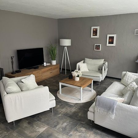 Remise-Berlin-Gruenau Your Cozy And Comfortable Home To Stay For Up To 6 People Between Mueggelsee And Berlin City Eksteriør billede
