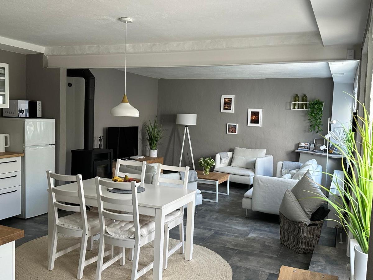 Remise-Berlin-Gruenau Your Cozy And Comfortable Home To Stay For Up To 6 People Between Mueggelsee And Berlin City Eksteriør billede